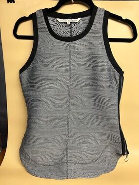 RACHEL Rachel Roy Gray Textured Tank with Black Trim and Side Zip